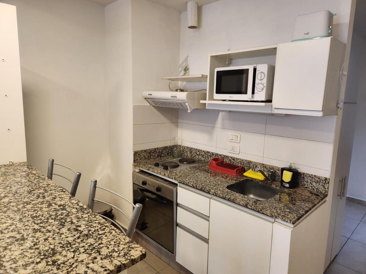 Apart Guemes Y Bulnes Apartamento *