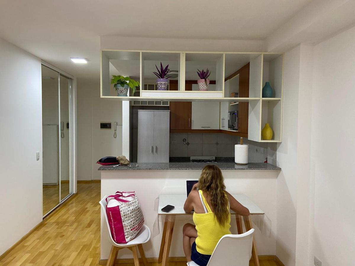 Deparatamento Entero En Barrio Norte Para Dos *