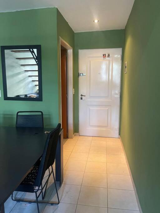 Departamento Sobre Av. Rivadavia
