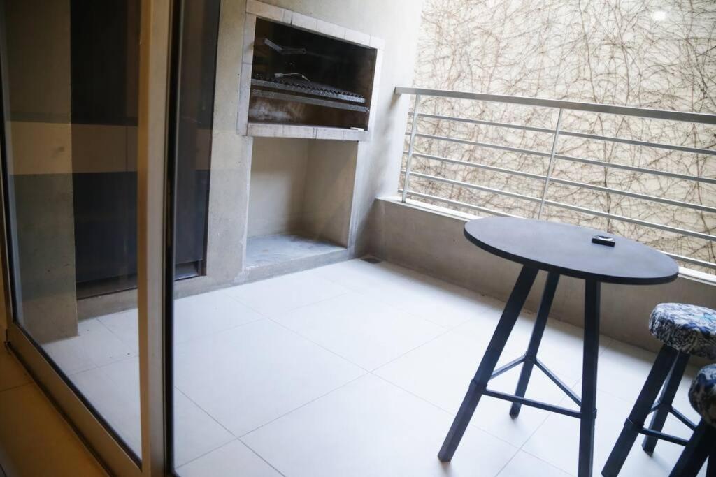 Pileta. Vigilancia 24 Hs. Unico. Barrio San Telmo Apartamento Buenos Aires