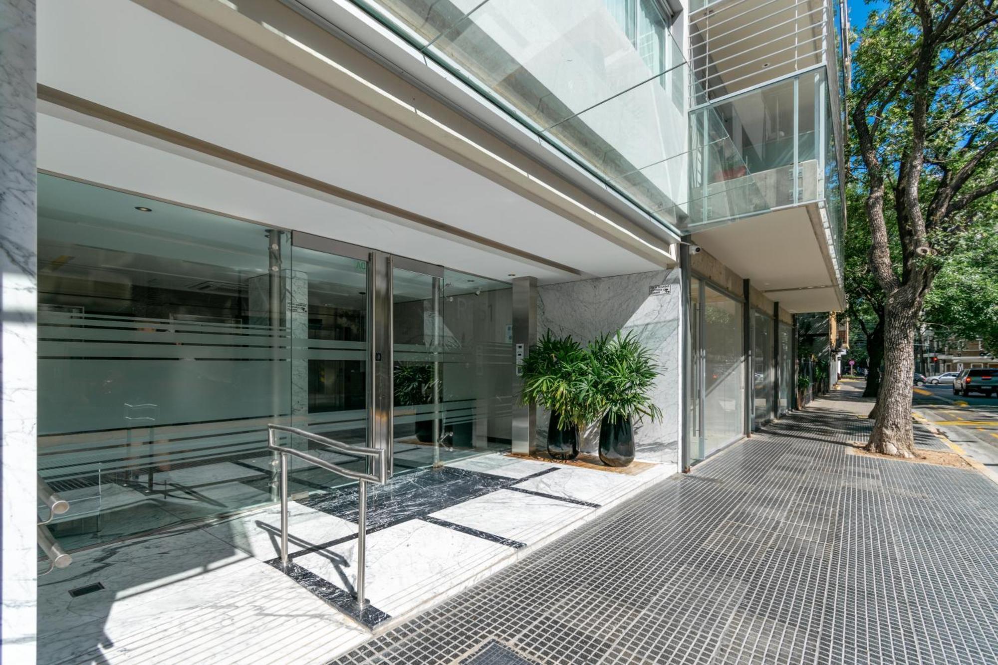 Rawson Park A Media Cuadra Del Hospital Italiano By Debarrio Aparts Buenos Aires