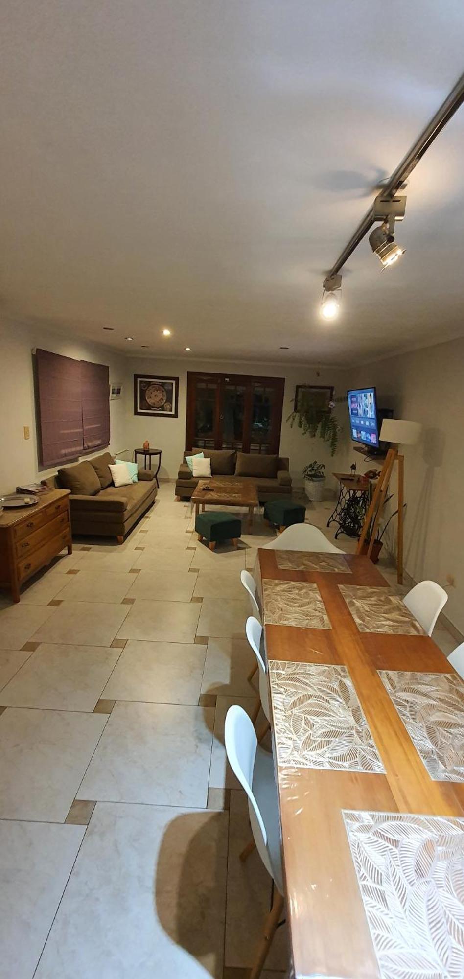 En Casa En * Ciudad Autónoma de Buenos Aires