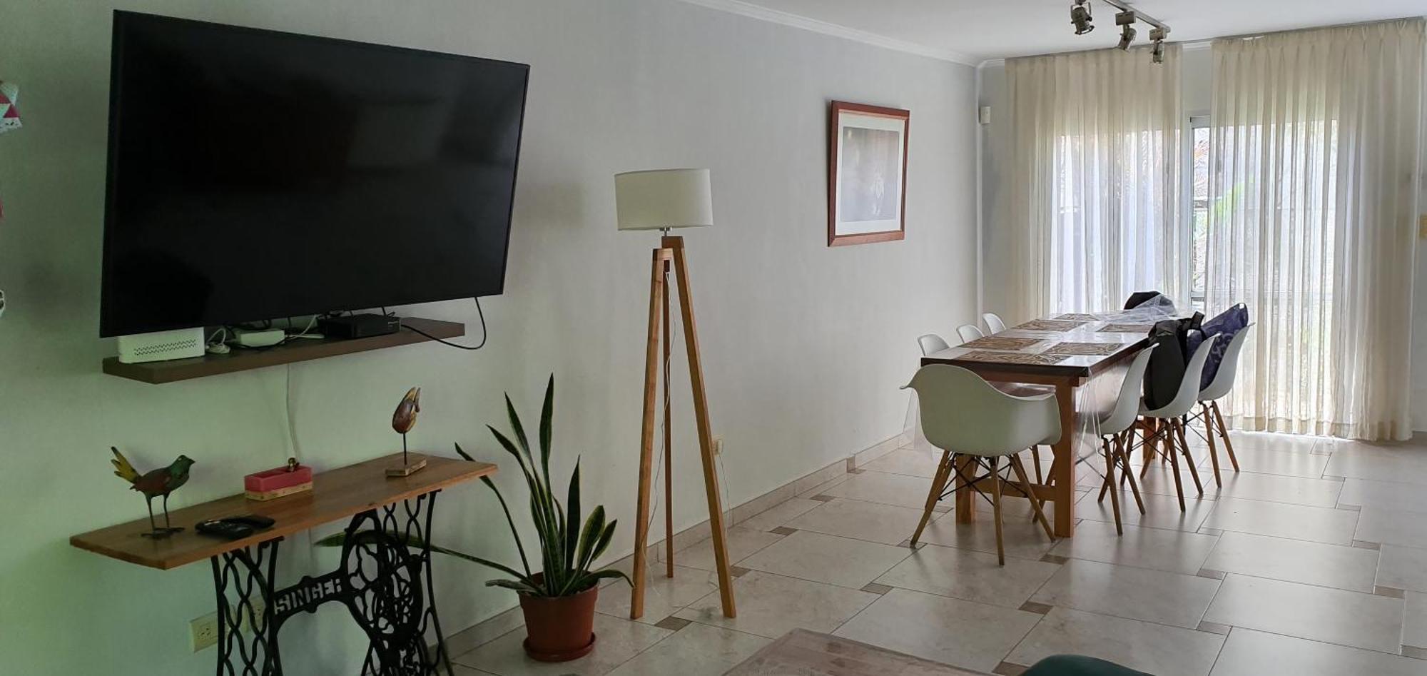 Apartamento En Casa En