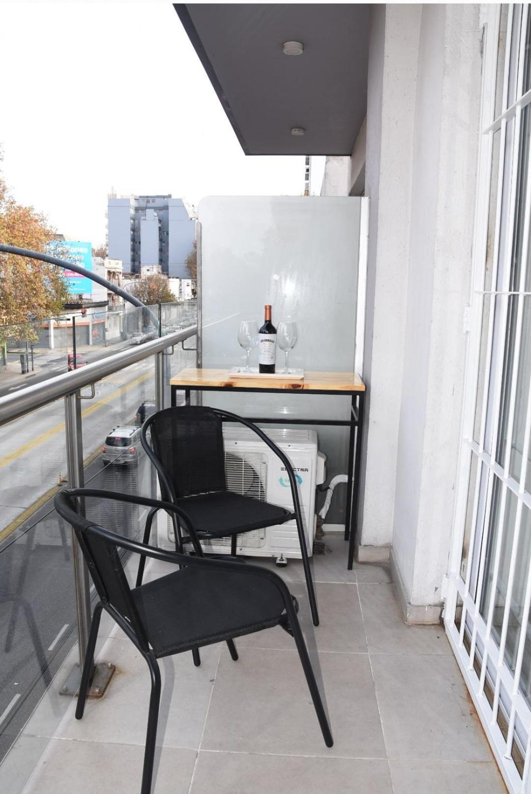 @juanbjustoapartamento * Ciudad Autónoma de Buenos Aires