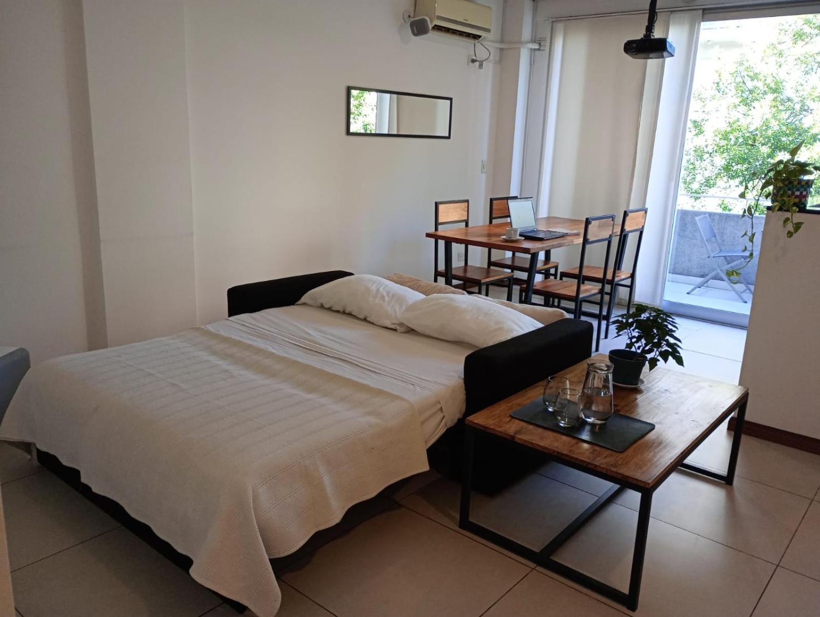 Departamento Unico Con Cine Balcon Y Amenities
