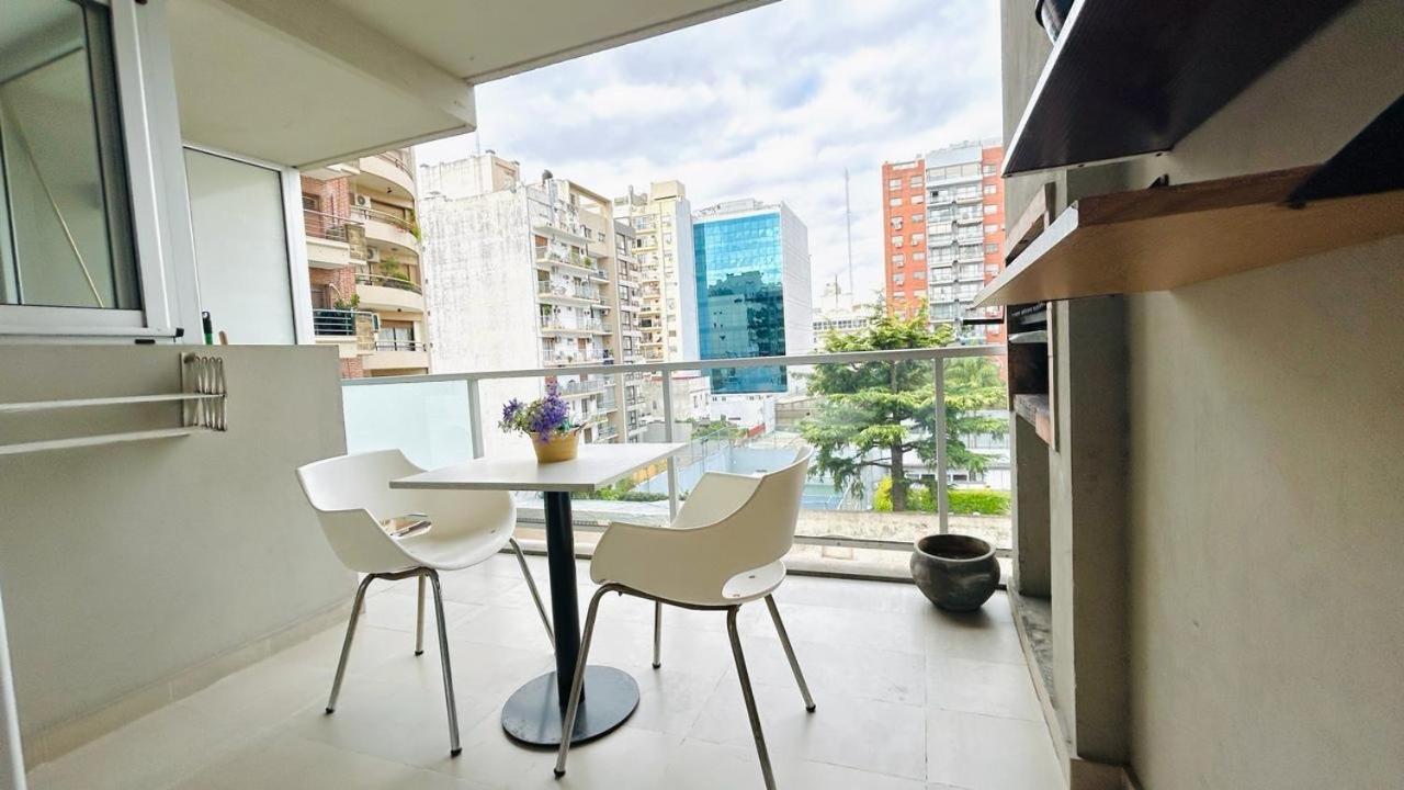 Palermo Hollywood. 2 Ambientes Con Pileta, Balcon Y Parrilla * Buenos Aires