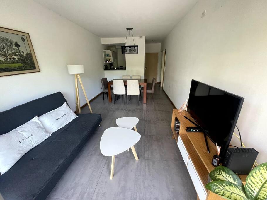 Moderno Y Luminoso, C/cochera En Palermo Hollywood Apartamento