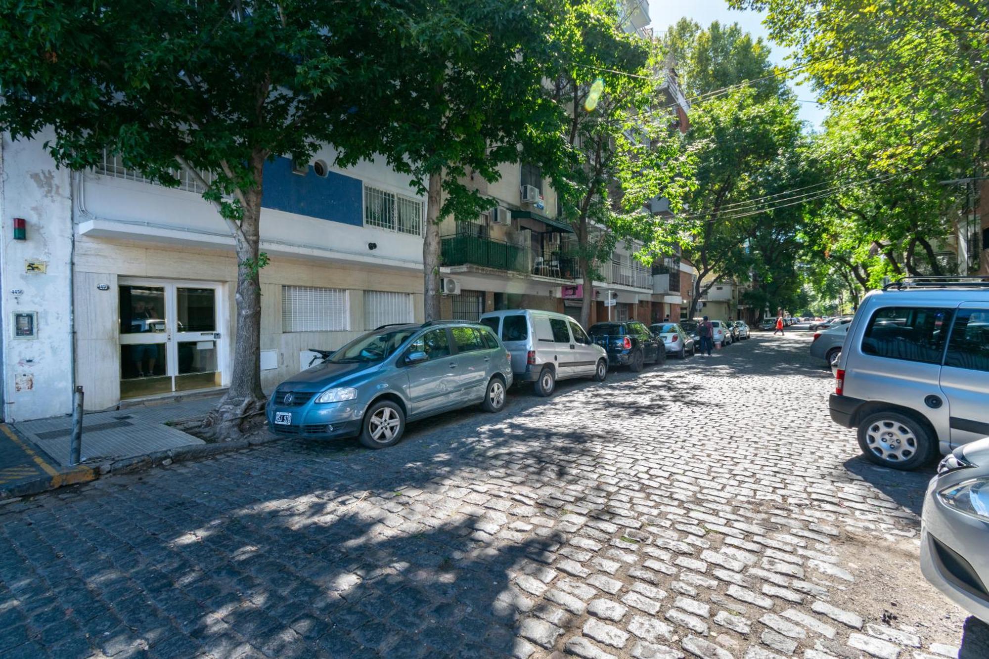 Apartamento Zona Embajada - Plaza Italia By Debarrio Aparts