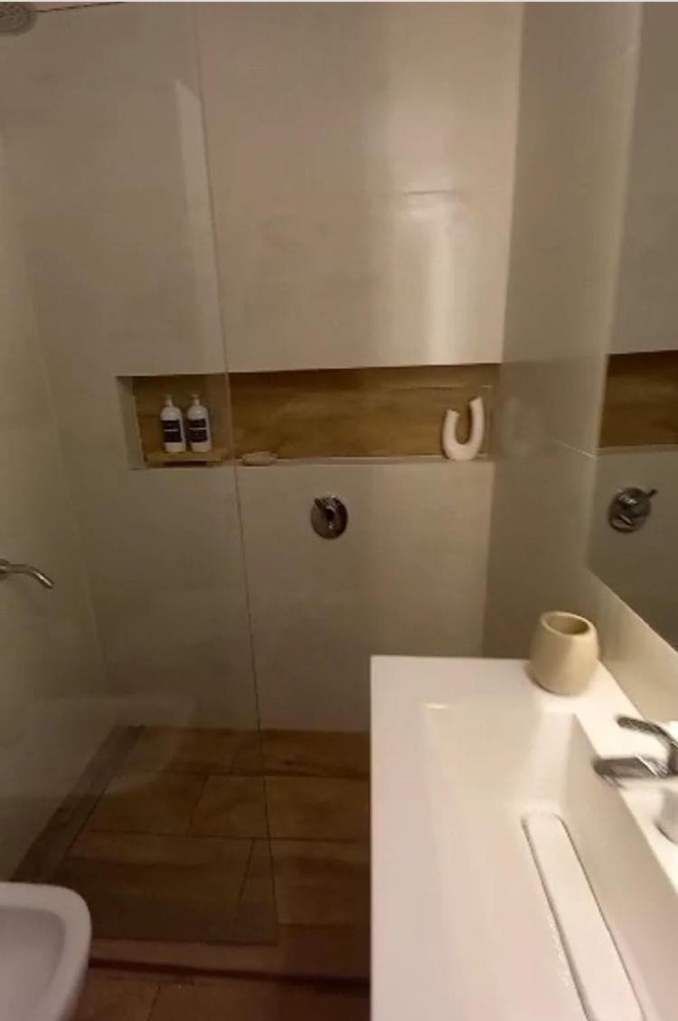Modern 2 Bedroom At Recoleta