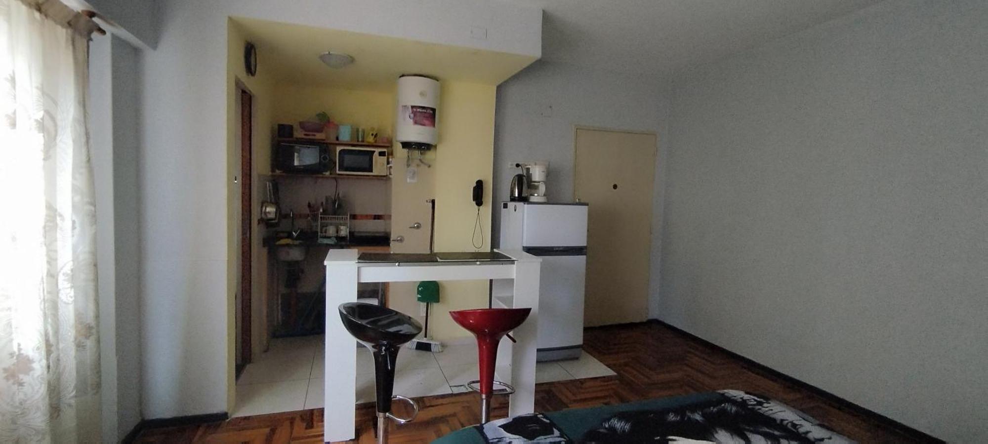 Apartamento Departamento Completo En Crespo *