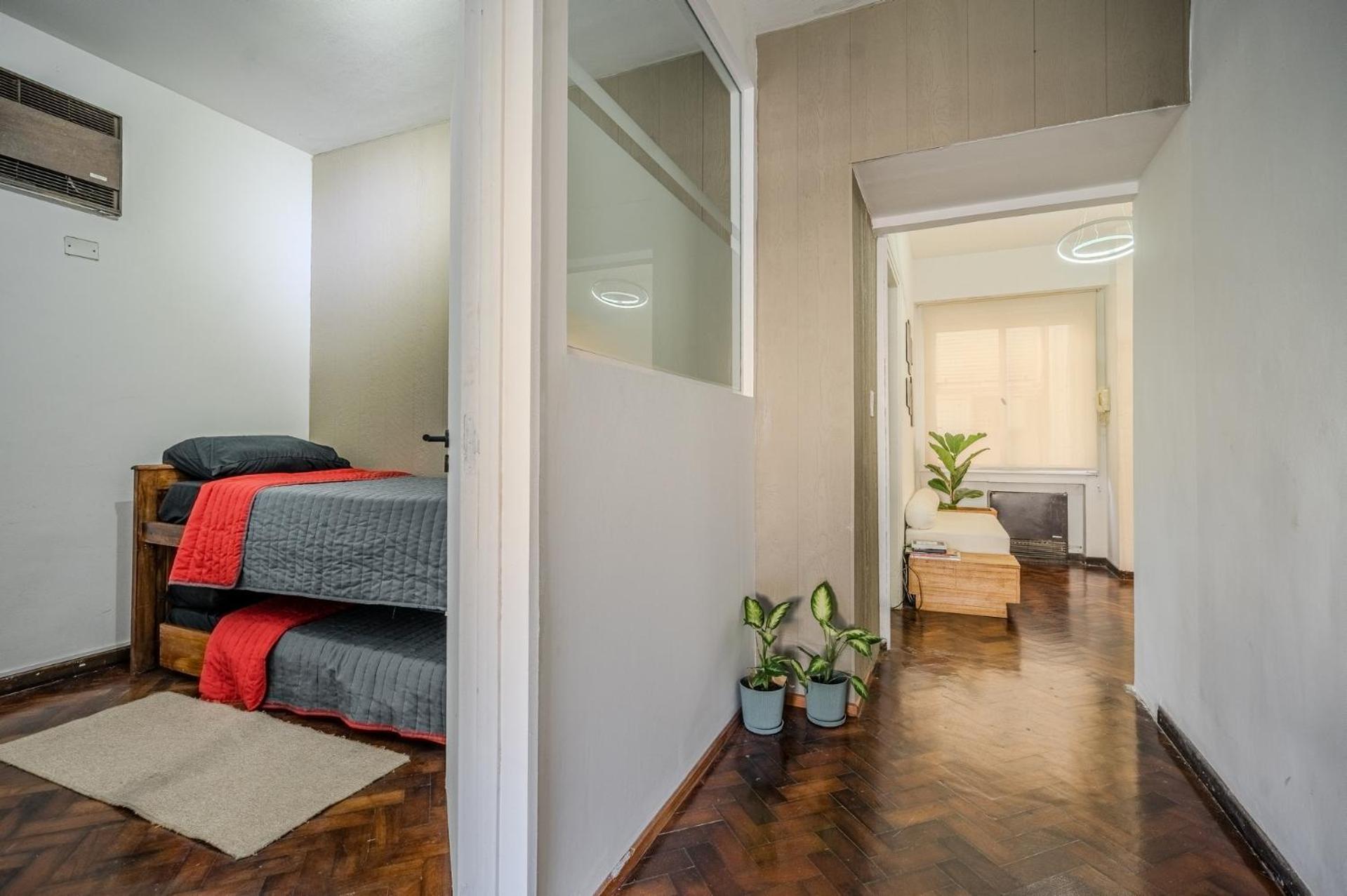 Hermoso Departamento Con Balcon Al Obelisco I *