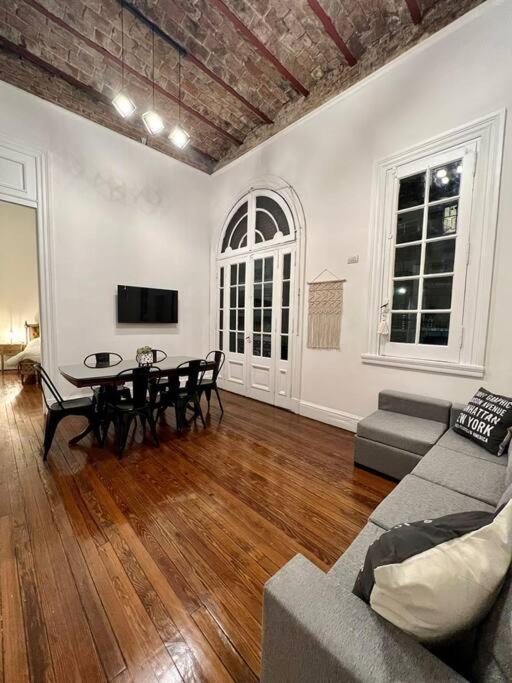 Casona Colonial Cerca De Palermo 10 Pax Parrilla Ciudad Autónoma de Buenos Aires