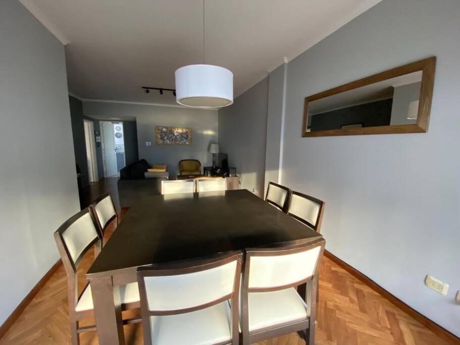 Piso Luminoso Y Amplio En Recoleta Apartamento