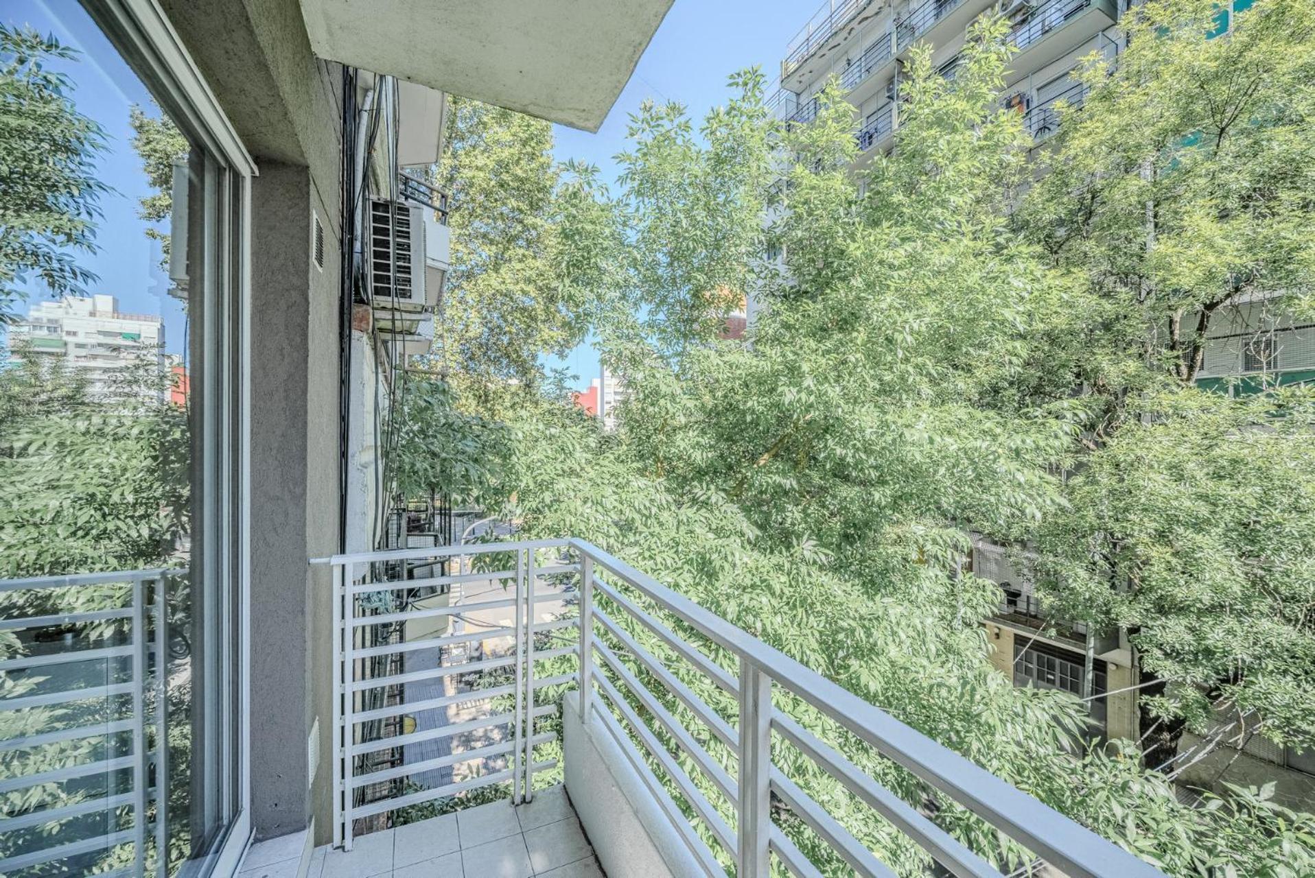 Apartamento Elegante Departamento Nuevo Zona Hospital Italiano, *