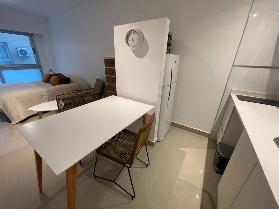 Apartamento Estudio In San Telmo- Paseo De La Cisterna 330