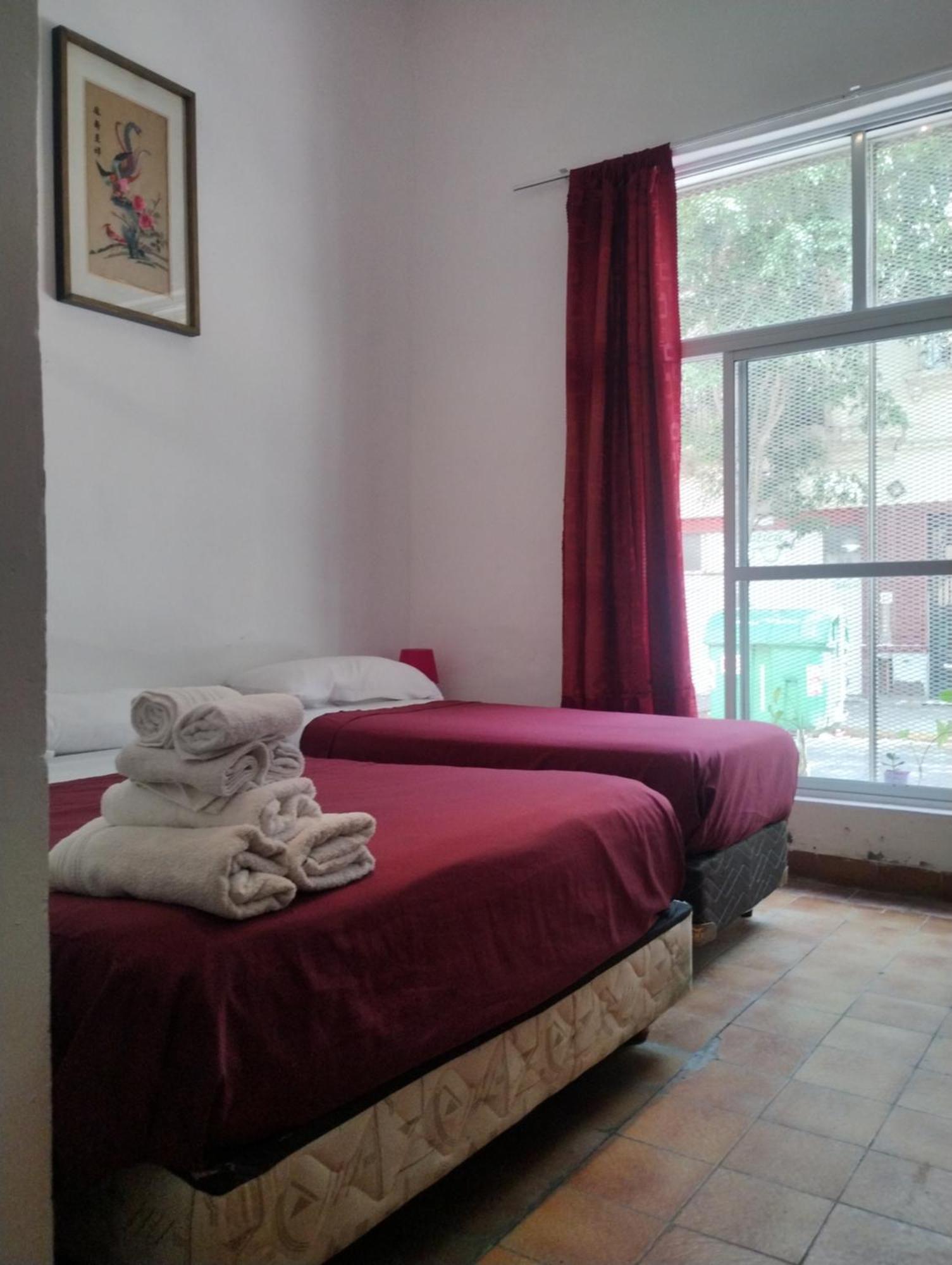 Minerva Hotel *