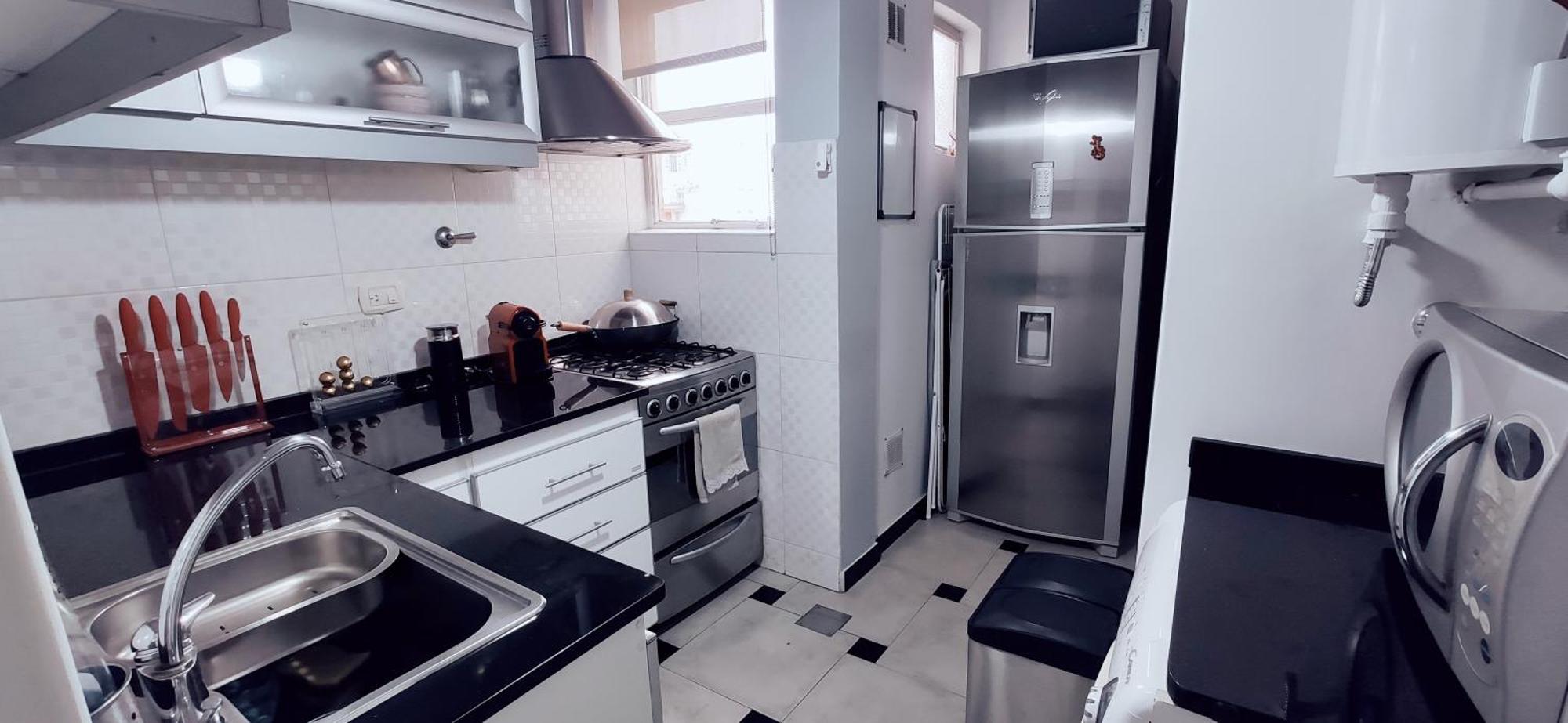 Spacious In Palermo, *