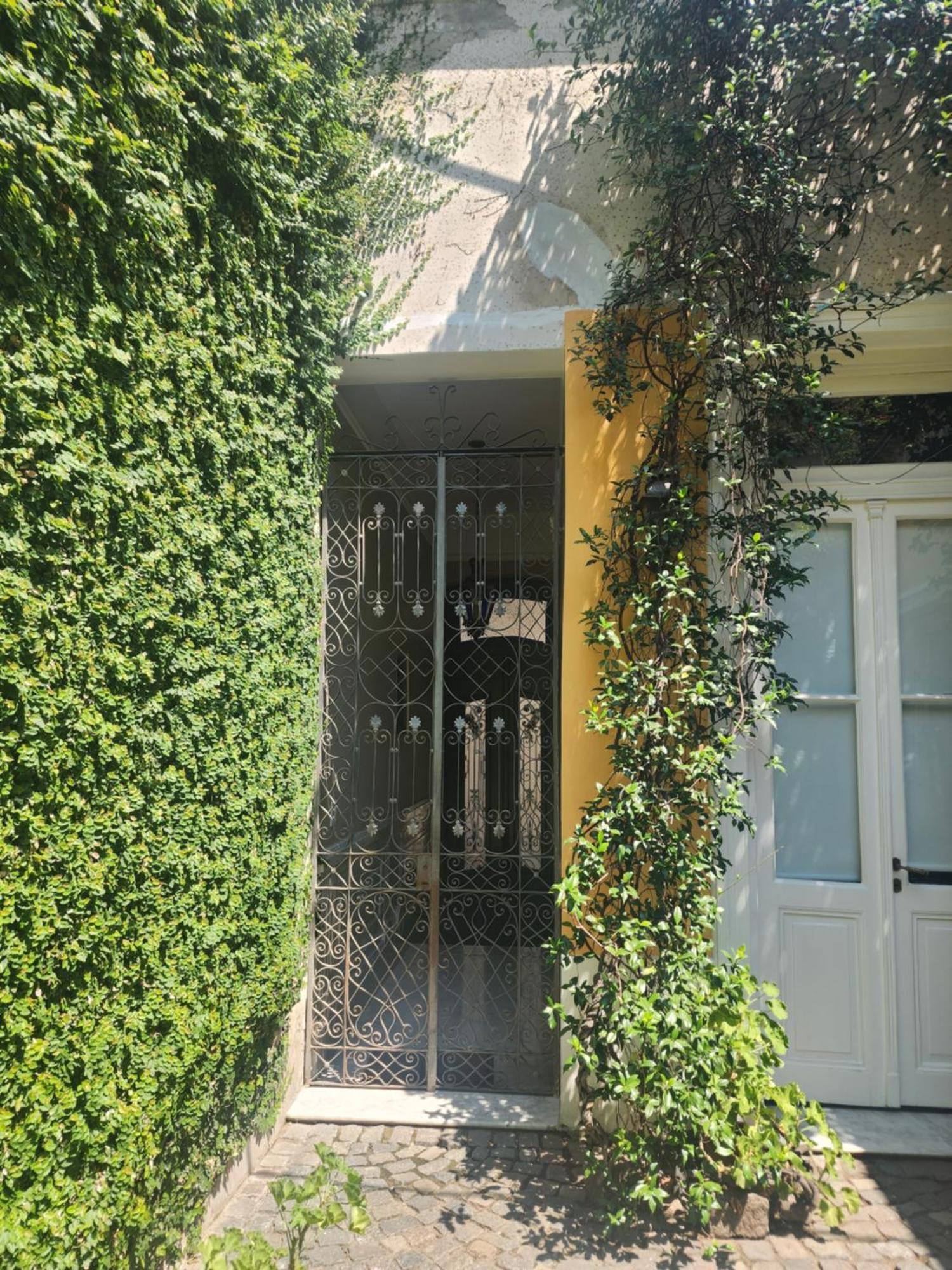 La Casona De Cabrera * Ciudad Autónoma de Buenos Aires