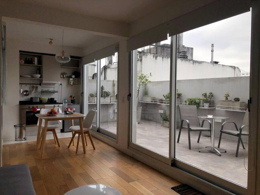 Studio Premium En Recoleta, Balcon, Luz Y Piscina. Apartamento Ciudad Autónoma de Buenos Aires