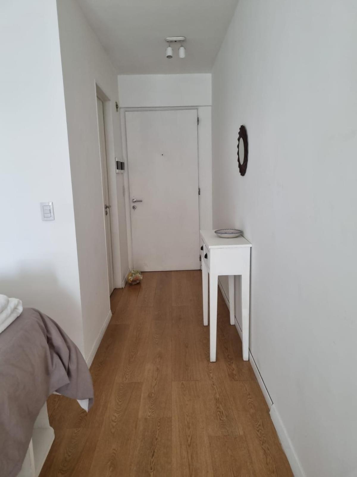 Apartamento Luminoso Y Acogedor Estudio En Corazon De Recoleta