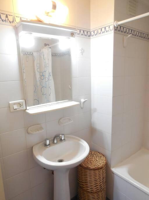 Apartamento Luminoso Y Amplio, Congreso. Ciudad Autónoma de Buenos Aires