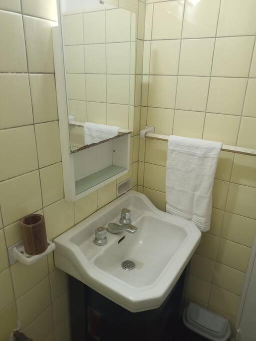 Confortable Departamento En Retiro Apartment Buenos Aires