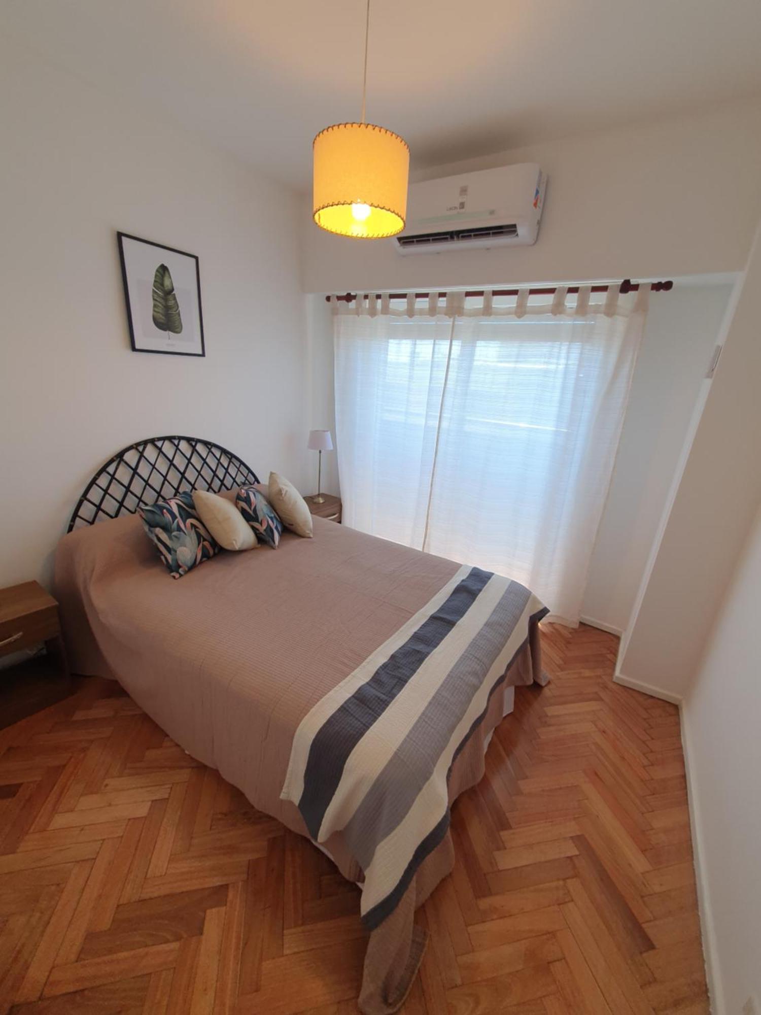 Apartamento Corrientes Y Callao Apartamento Piso 16 Obelisco 2 Ambientes *