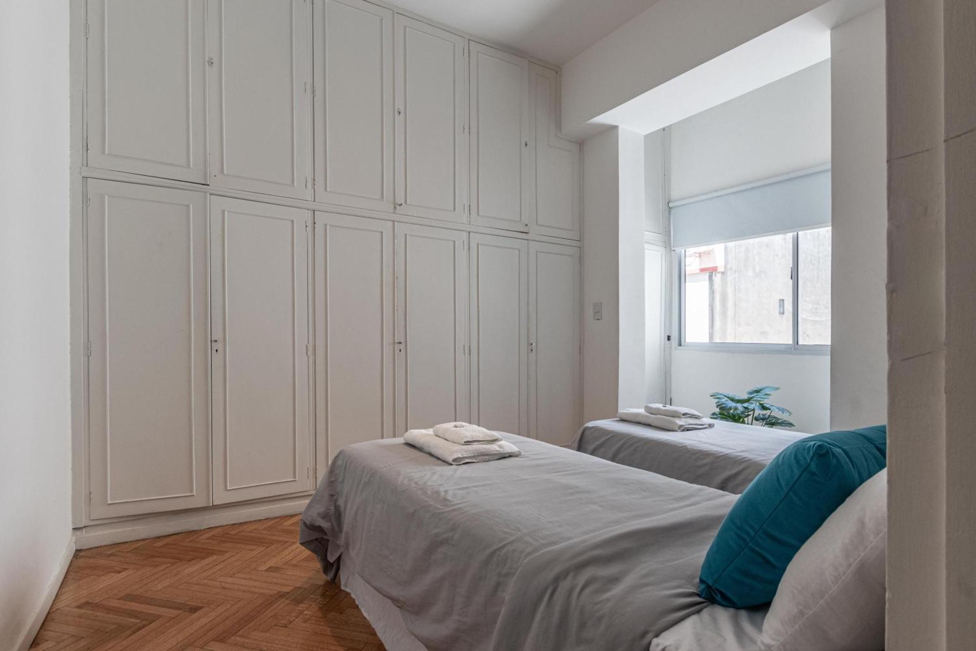Fliphaus Charcas 2500 - 3 Bd 2 Ba In Recoleta Buenos Aires