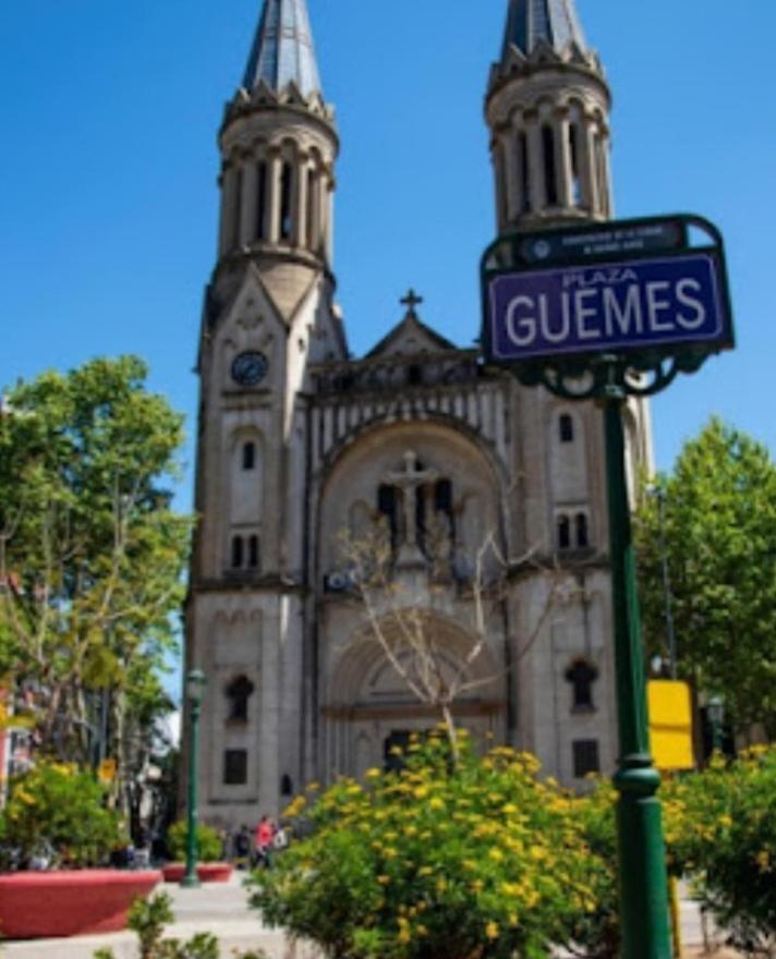 Light Alto Palermo Ciudad Autónoma de Buenos Aires