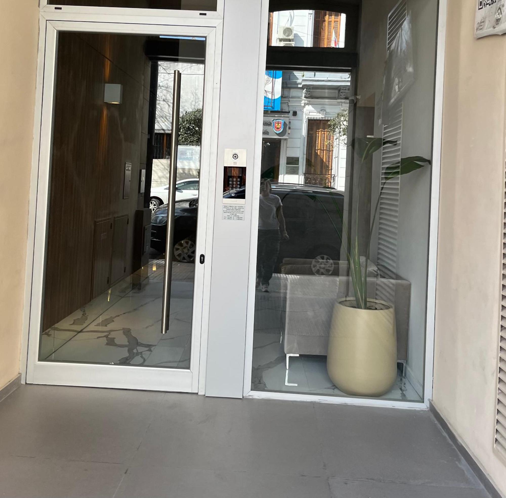 Depto 3 Ambientes. San Telmo * Ciudad Autónoma de Buenos Aires