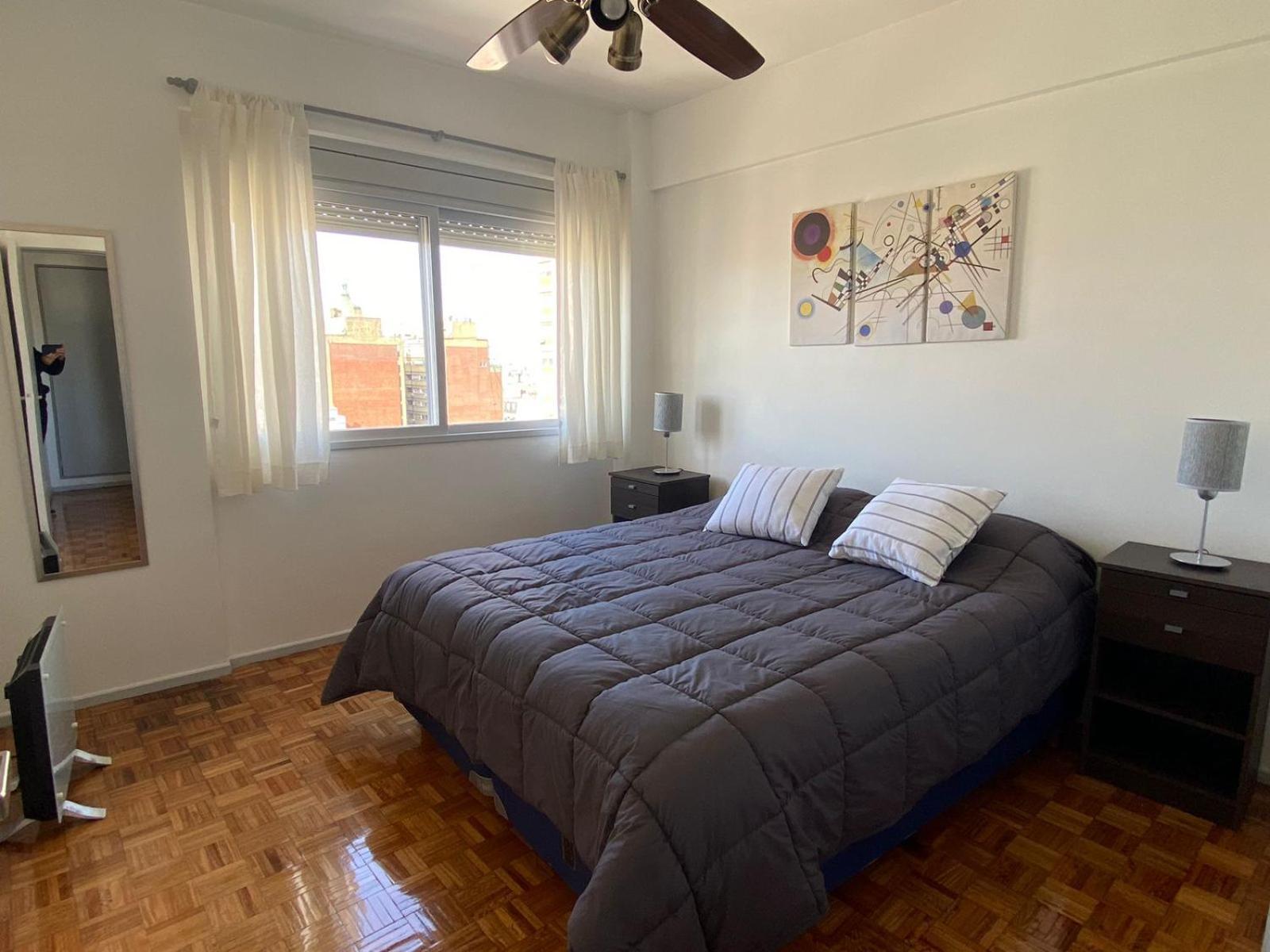 Muy Buena Ubicacion. Luminoso Y Silencioso Apartamento *