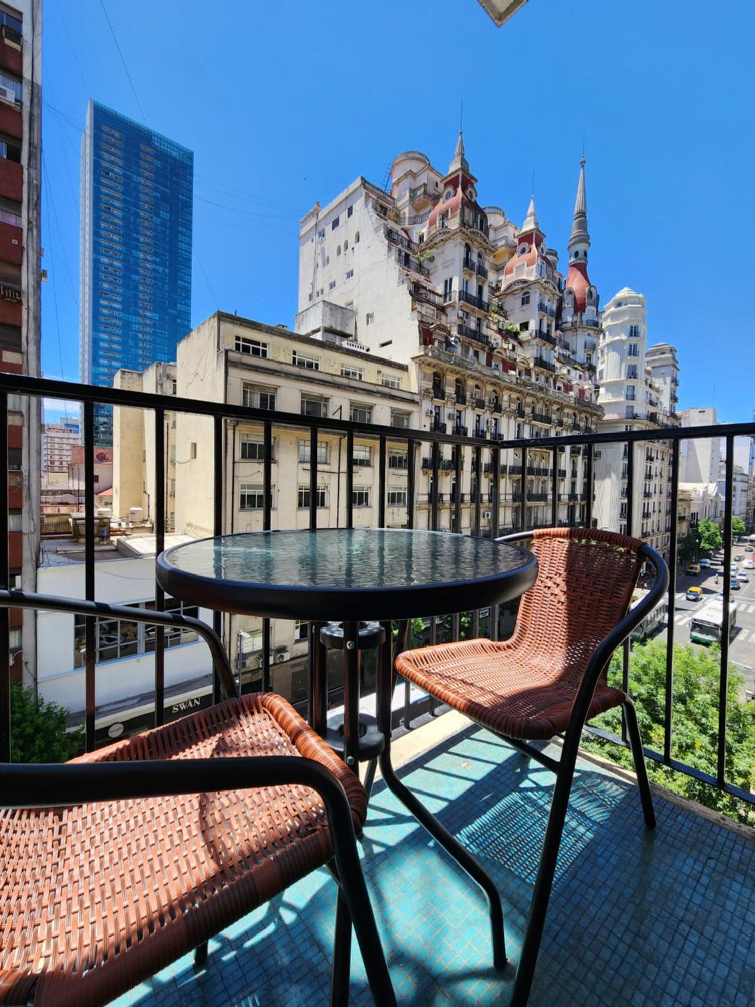 Departamento Con Balcon Apartamento