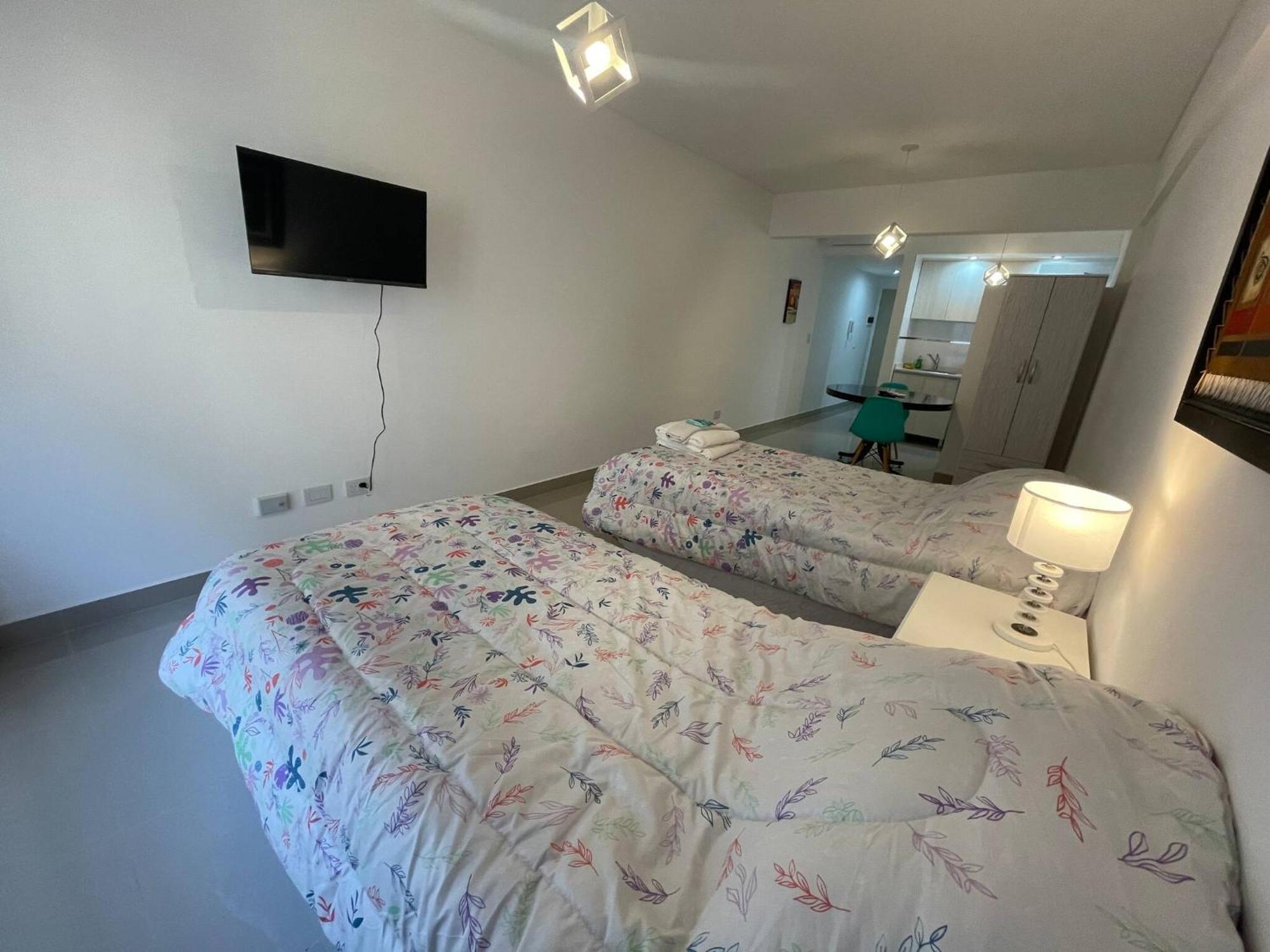 Apartamento Luxury In San Telmo - Paseo De La Cisterna Num6187 *