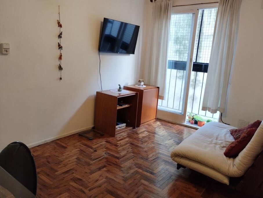 Departamento En Almagro * Ciudad Autónoma de Buenos Aires