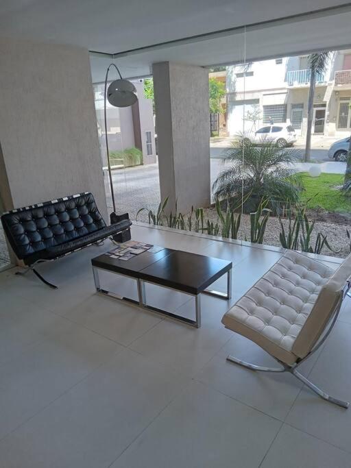 Apartamento En Equipado Con Balcon Y Terraza *