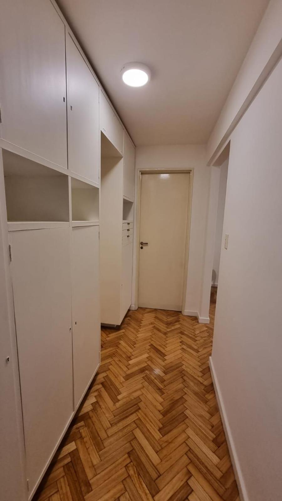 Amplio Departamento Zona Callao Y Corrientes *