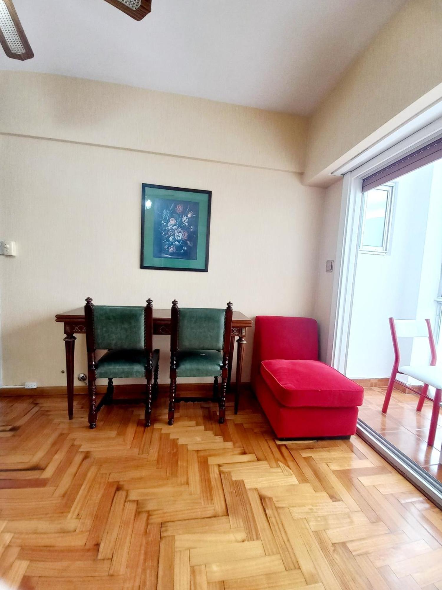 Departamento Sobre Calle Corrientes, Obelisco *