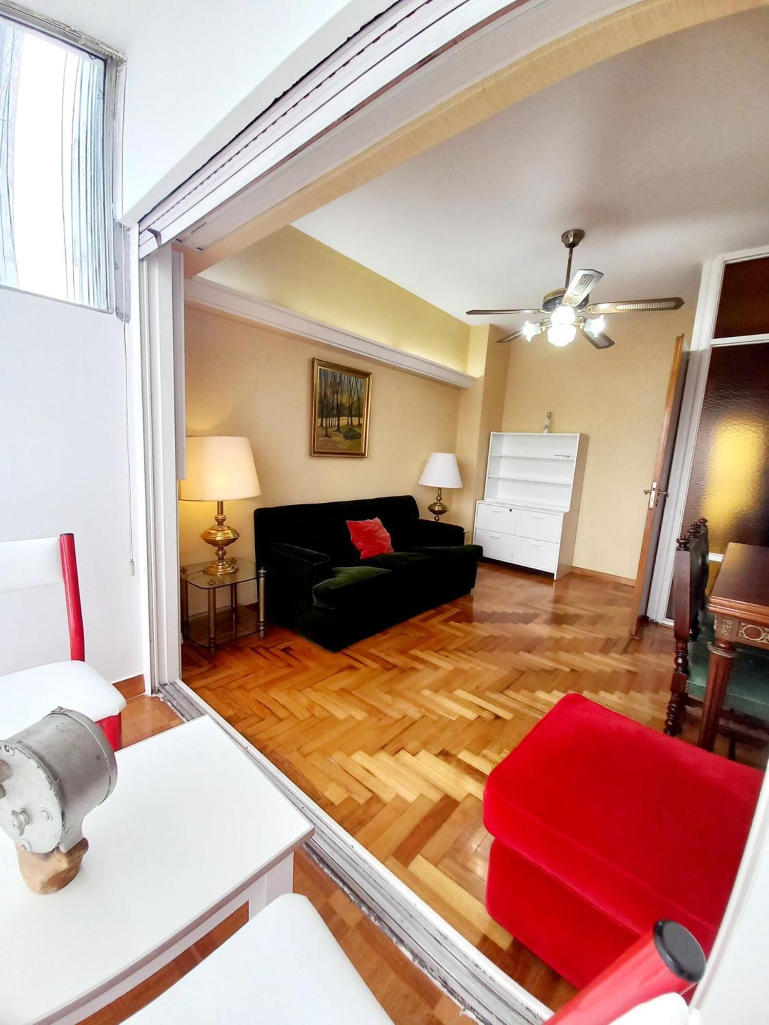 Apartamento Departamento Sobre Calle Corrientes, Obelisco