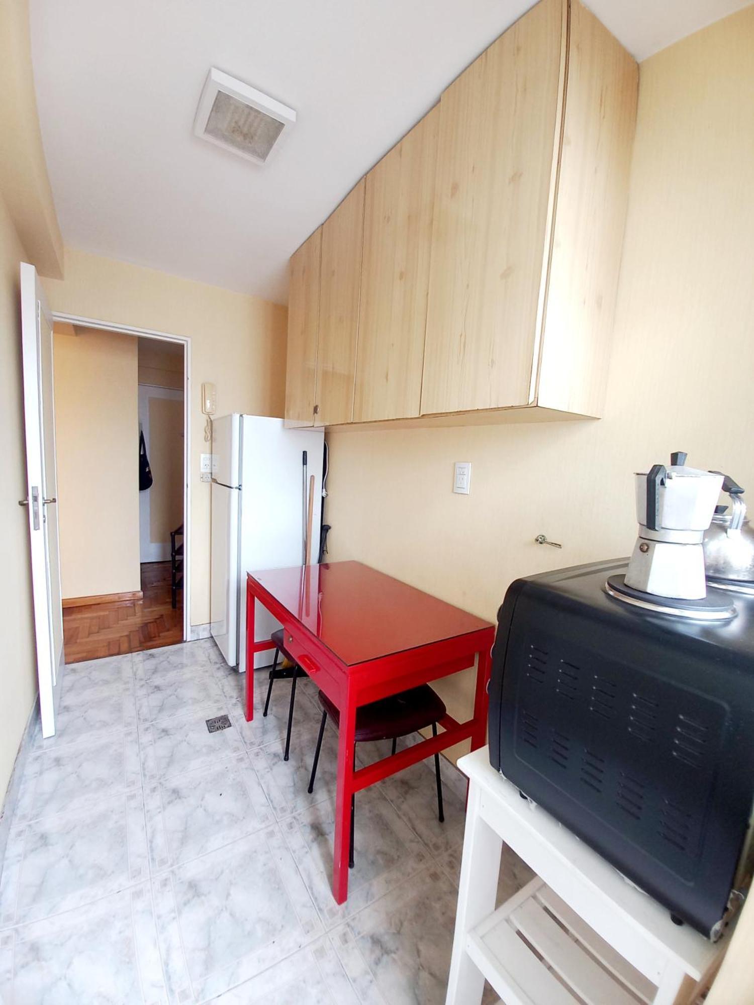 Apartamento Departamento Sobre Calle Corrientes, Obelisco *