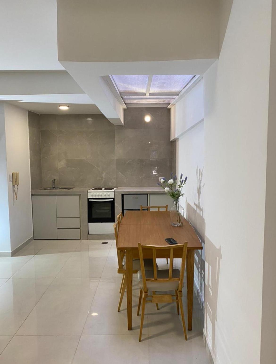 Apartamento Reconquista900