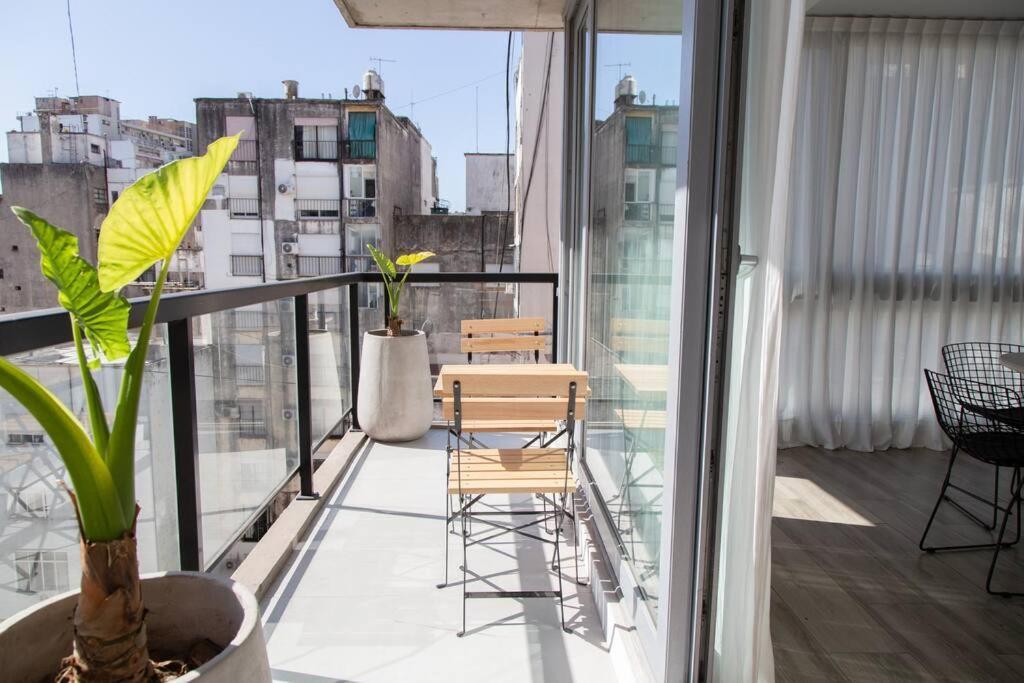 Oriol Beautiful Duplex Apartment