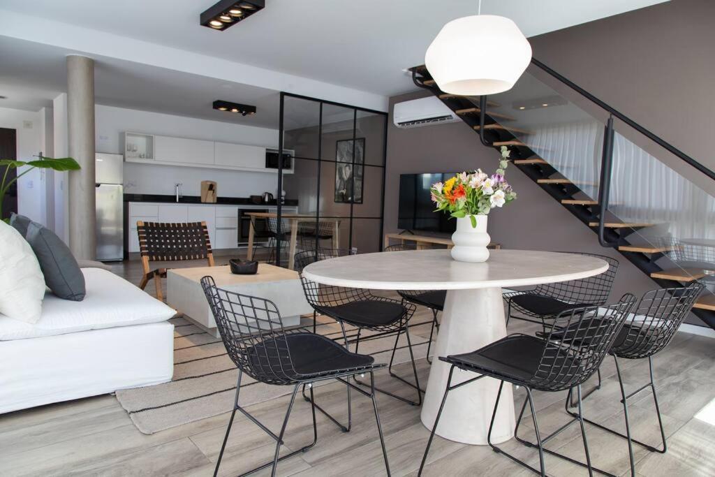 Oriol Beautiful Duplex *