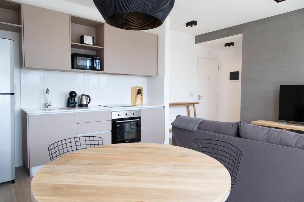 Almez Stunning Deluxe Apartamento