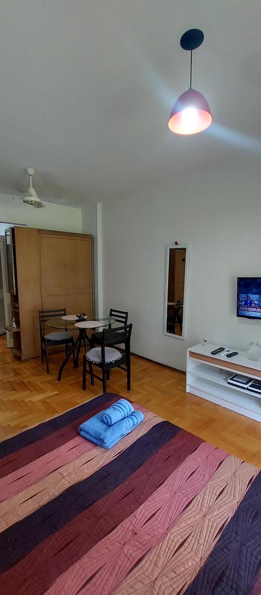 Comodo Departamento Con Balcon En Microcentro Apartamento