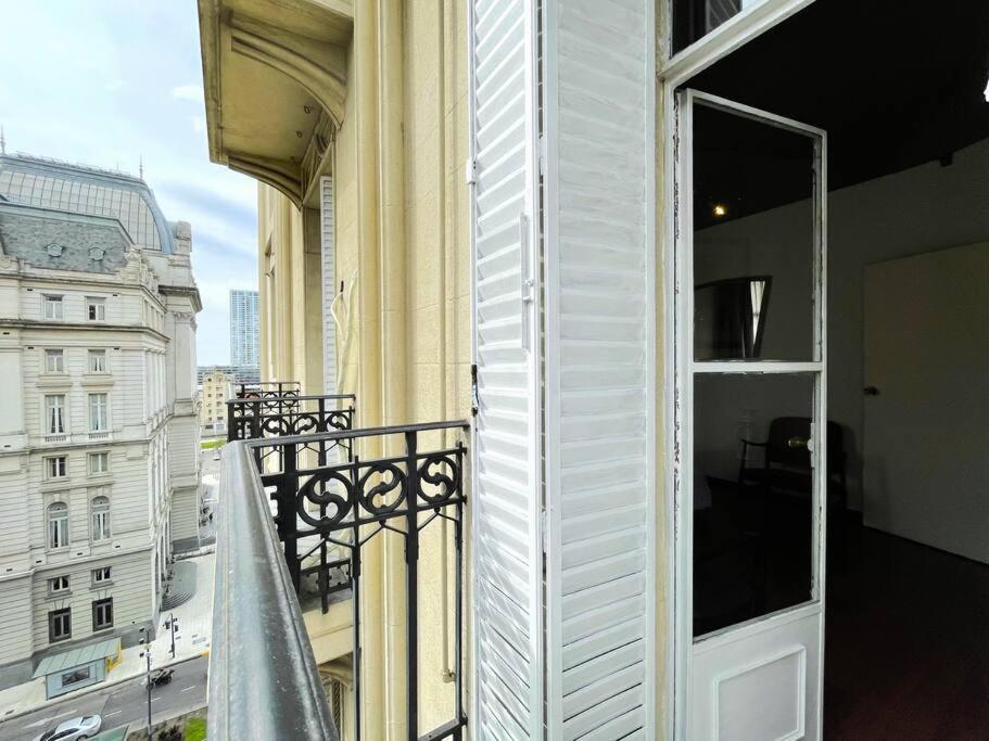 La Platea De Bs As 7a Balcones Con Vistas Al Palacio Libertad Apartamento *