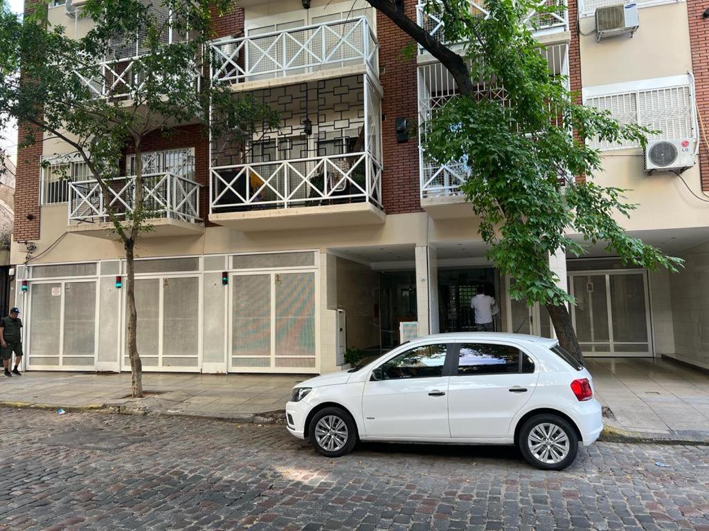 Experiencia Aguirre A Dos Cuadras Del Subte B. Corazon De Outlets, Comercios Y Bares Gastronomicos. Apartamento Ciudad Autónoma de Buenos Aires