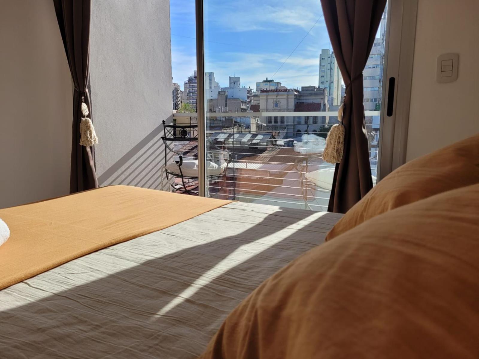 Estudio Muy Luminoso C/ Balcon Zona Congreso. * Ciudad Autónoma de Buenos Aires
