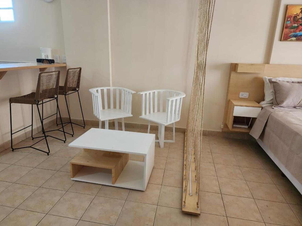 Zona Historica Y Cerca De Uade Dos Personas Apartamento