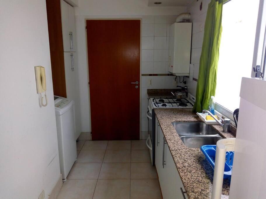 Apartamento Departamento De 2 Ambientes Amoblado Con Cochera!! *