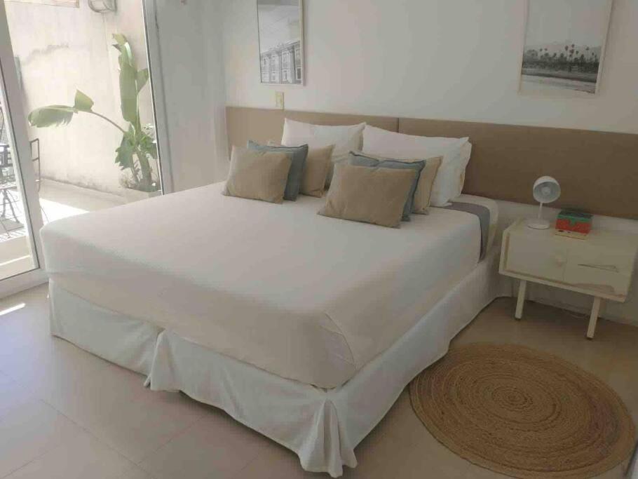 Apartamento Moderno Departamento En Recoleta 2 Personas Con Terraza Privada *